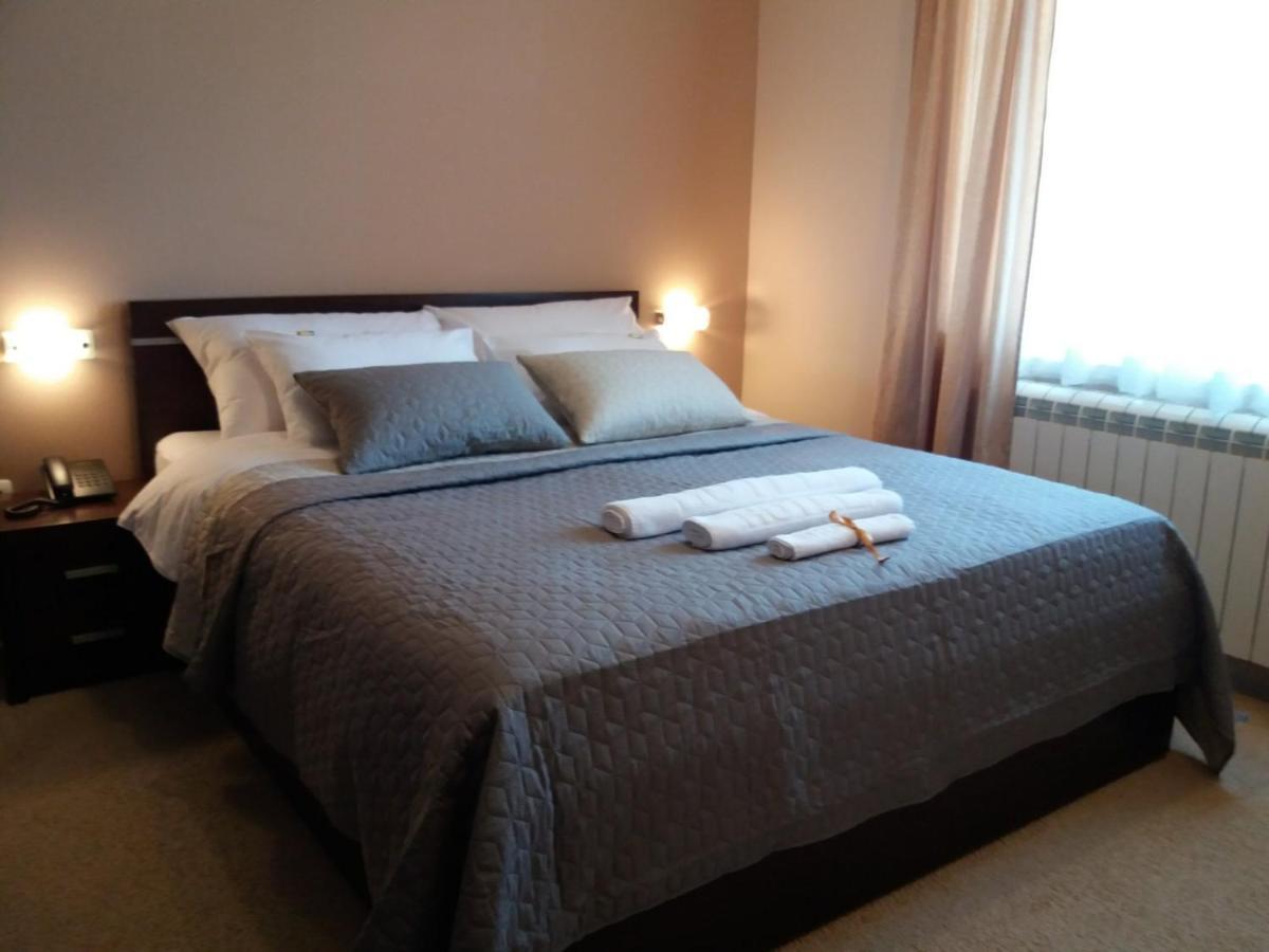 B&B Vila Vidikovac Arandjelovac Exterior foto