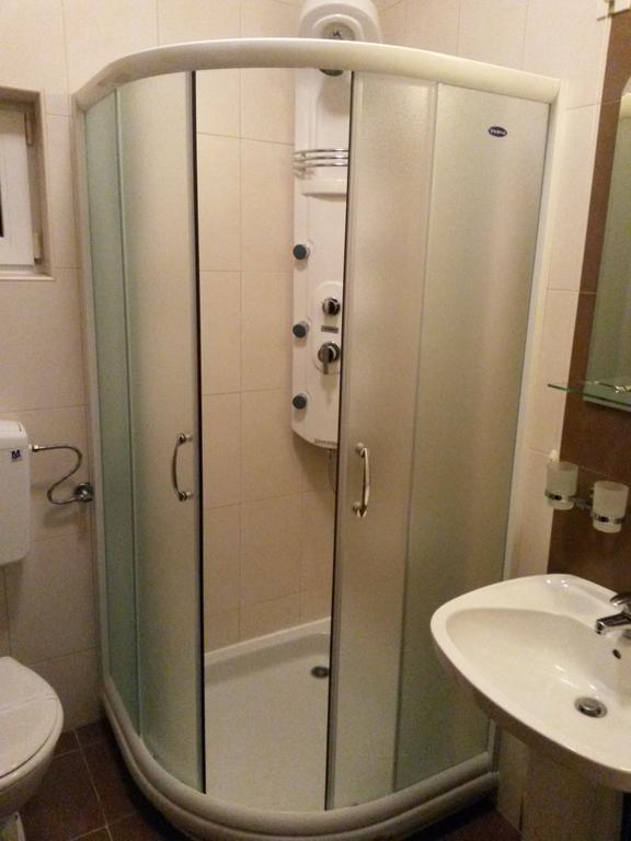 B&B Vila Vidikovac Arandjelovac Habitación foto